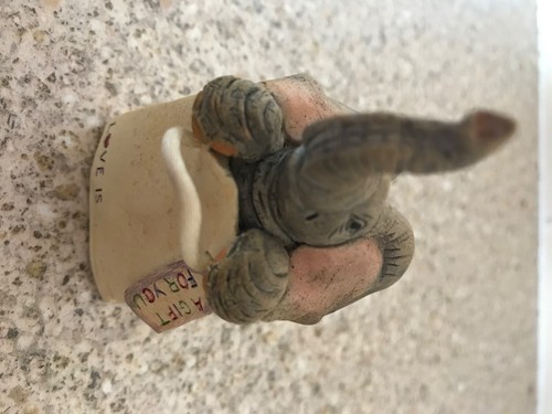 Tuskers elephant love - tuskers, is