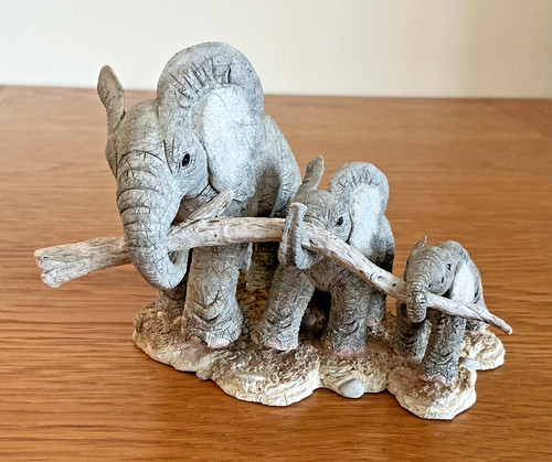 Tuskers elephants helping - tuskers,