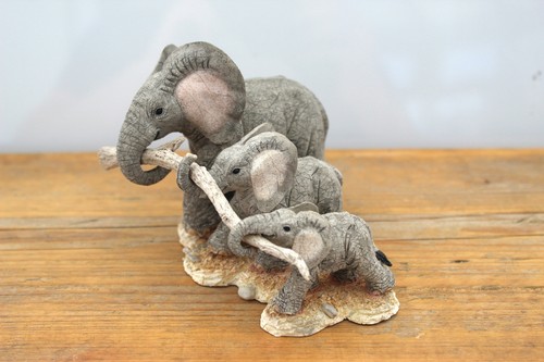 Tuskers country artist - country,