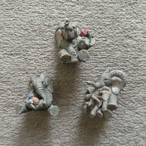 Rare vintage tuskers elephant - rare,