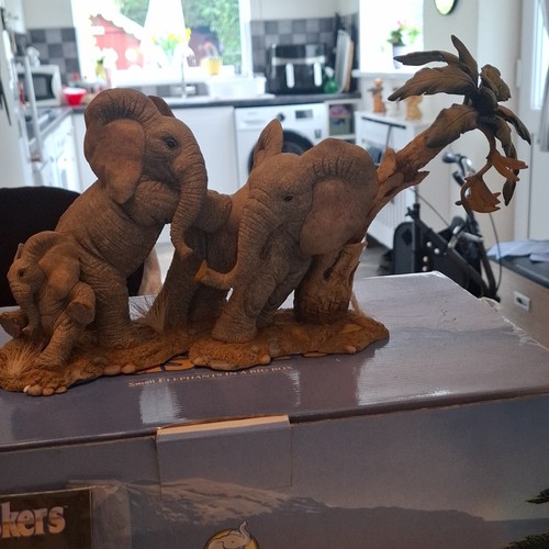 Tuskers collectors club goin - tuskers, goin'