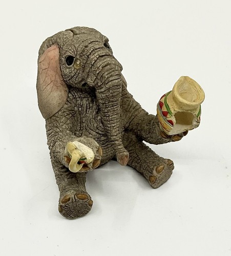 Tuskers figurine norman sh31 - tuskers,