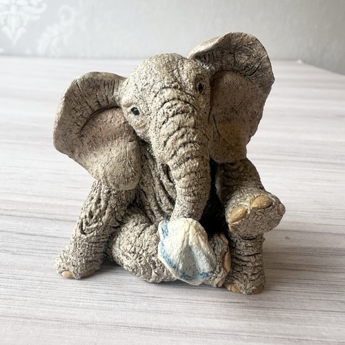 Paw prints tuskers wilbur - prints,