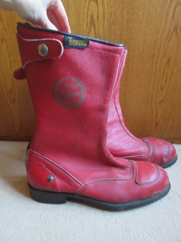 Vintage tuskers size red - size, 9