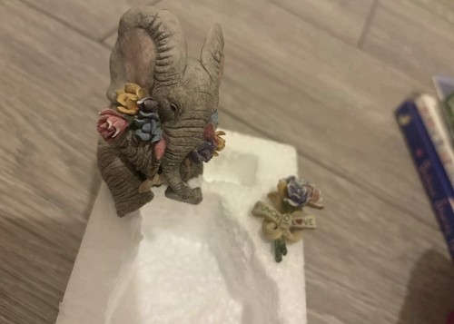 Tuskers elephant two - elephant, piece